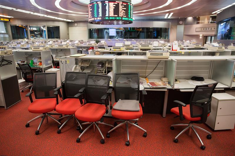  The Hong Kong Stock Exchange opens with a slight decline of 0.07 percent