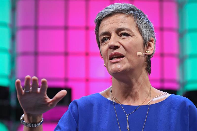  Vestager sees "very serious" overlaps in the Lufthansa and Air Berlin markets